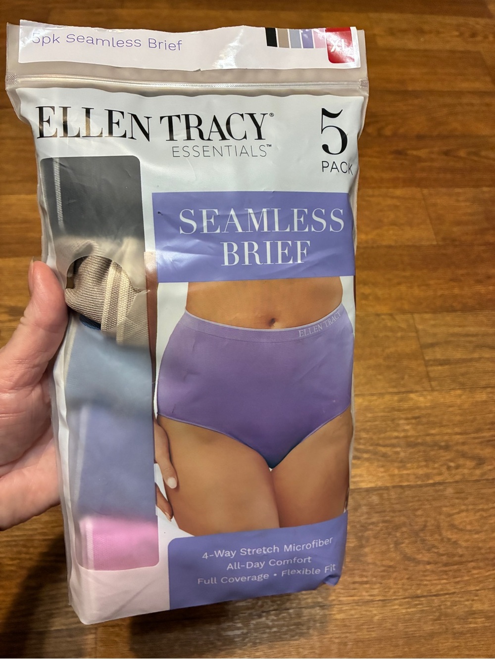 Women’s Ellen Tracy Seamless Briefs Pack  Size XL New in Package